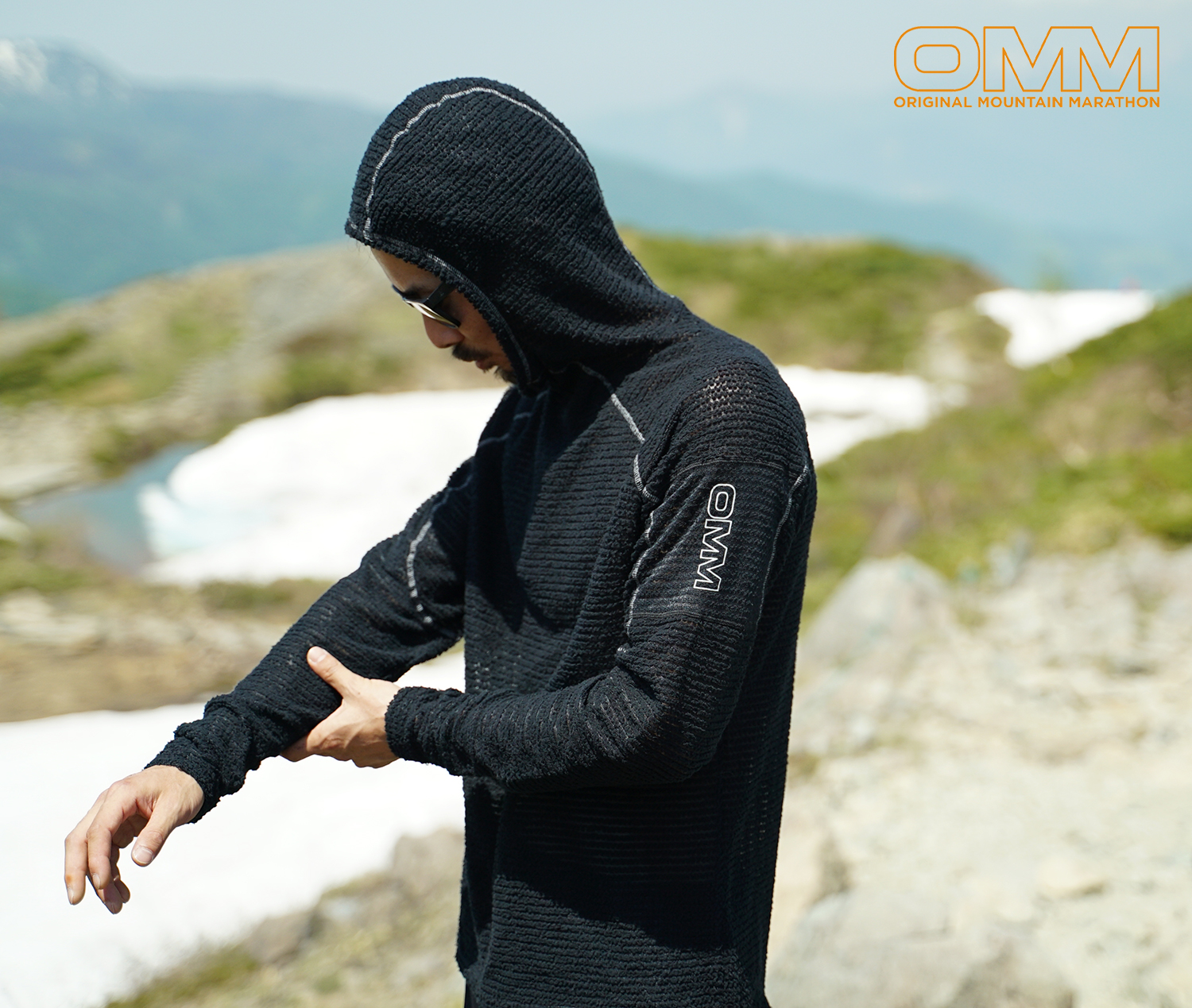 OMM Core Hoodie Black Mサイズ-